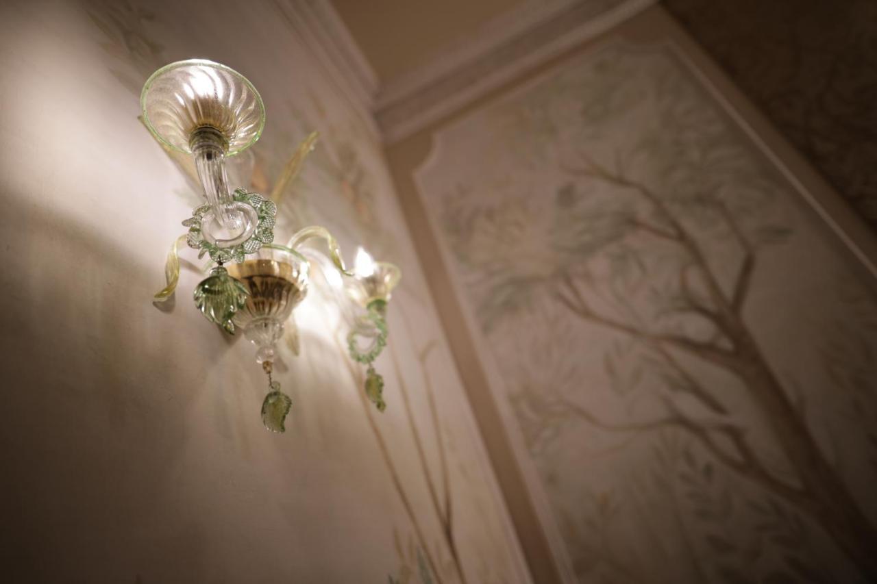 Santa Croce Boutique Hotel Венеція Екстер'єр фото